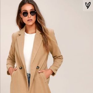 Tan Double Breasted Coat 🧥 Size Small